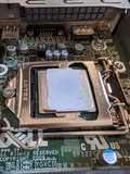 Intel CPU with dried thermal paste